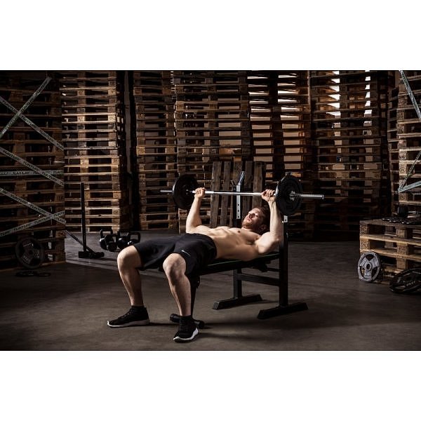 Posilovací lavice TUNTURI WB20 Basic Weight Bench